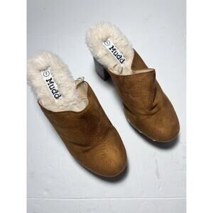 Mudd Faux Fur-lined Clogs Studs Shoes Size 7 Tan Suede Slip On Chunky Heel